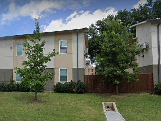 Austin Street Center, Shelter and Food